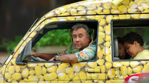 Os farofeiros é um filme brasileiro de comédia, que estreou dia 8 de março de 2018, dirigido por roberto santucci, escrito por paulo cursino. Os Farofeiros As Roubadas Dt Youtube