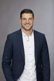 Garrett Yrigoyen Photos Reality Tv World Bachelorette Contestants Becca Kufrin Season Premiere