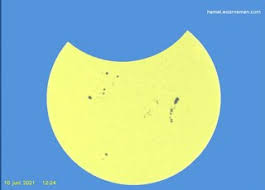 Het was de koudste die ik ooit had gevoeld, maar ik cody, chris en ik klommen nog steeds in stijgijzers naar de bergkam die we tijdens de zonsverduistering zouden skiën, en totdat de. File Zonsverduistering 10 Juni 2021 Ogv Wikimedia Commons