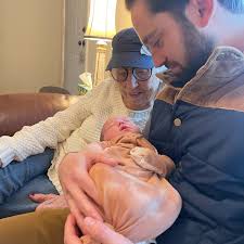 Etta Mae Stone showed up a couple of weeks ago. Here she is with her great  grandmother, my mother , @rozreilly . These ladies are 96 1/2 years apart  in age. Etta