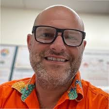 Luke Darby's Instagram, Twitter & Facebook