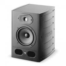 Leave It To The French To Kick The Sound Of Desktop Computer Speakers Up A Notch Studio Monitors Loudspeaker Monitor