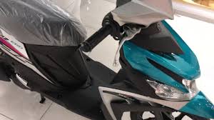 Yamaha ego avantiz 2020 red yamaha ego avantiz 2020 cyan yamaha ego avantiz 2020 blue yamaha ego avantiz 2020 matte grey kakak dari yamaha ego solariz itu mengusung mesin 125cc, fuel injection, sohc 2 klep, berpendingin udara dengan bantuan kipas dan mempunyai tenaga sebesar 7.0 kw / 8000 rpm dan torsi 9.6 nm / 5500 rpm. Yamaha Ego Solariz 125 Pre Order Price Malaysia 2021 Chj Motors