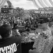 Stream Aaron Cogan music