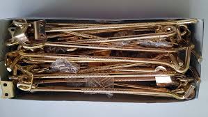 Berat hak angin per pcs : Hak Angin Pengkait Cantolan Penahan Jendela Hpp