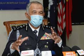 Dalam konteks agama, mufti wilayah persekutuan, dr luqman abdullah mentakrifkan kemerdekaan dalam islam sebagai kebebasan menjalankan tanggungjawab agama tanpa halangan sama ada melakukan perkara wajib atau sunat. Kes Jenayah Komersial Seluruh Negara Meningkat Utusan Borneo Online