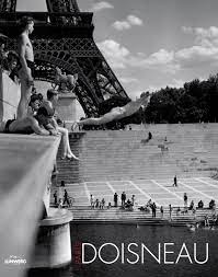 The work of robert doisneau. Robert Doisneau Paris General Spanish Edition Aa Vv 9788497856447 Amazon Com Books