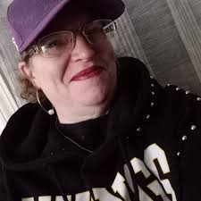 LUConvo welcomes NBA Superstar, Stephen Curry, & Kick'n It Founder, Chris  "Coseezy" Strachan to the stage!