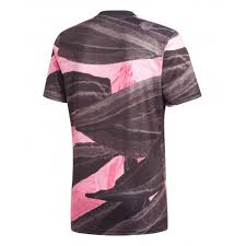 Artistic brushstrokes in black and white, enriched with dazzling gold detailing. Adidas Juventus Pre Match Jersey 2020 21 Pink Black Evangelista Sports