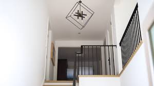 Adjustable ceiling light with remote control: Tips For Choosing And Positioning A Foyer Chandelier