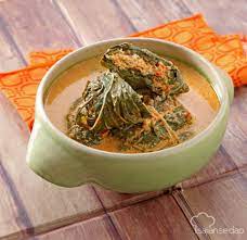 Buntil Dari Daun Singkong Dengan Isi Rebon Kelapa Parut Dan Petai Cina Ini Sungguh Menggoda Rasanya Sangat Pas Untuk Melengkapi Santap Si Resep Masakan Tumis