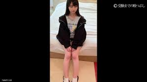 無碼]fc2-ppv 3422707 保護一個10歲的離家出走學生，胸小，皮膚白得通透，他帶走了人生中的第一個奇聞趣事。 FC2-PPV-3422707  HoHoJ 打J好幫手|