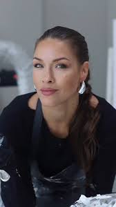 One thing i wish i knew sooner… How to gently remind myself that growth  isn’t always loud or obvious., Sometimes it’s quiet, internal—barely  noticeable until one day you look back and realize how far ...