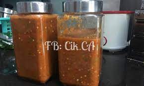 Terutama buat anda yang 'hantu sambal belacan' tentu tiap kali nak makan tak akan pernah miss untuk ada sambal belacan ini. Cara Buat Sambal Belacan Paling Sedap Tahan Lama