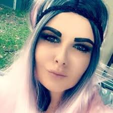 Stream Zoe Curtis music