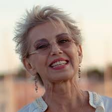 Ashely Benson e G-Eazy allo scoperto. Cara Delevingne è un ricordo