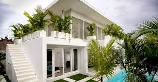 Browse 174 bali architecture on houzz whether you want inspiration for planning bali architecture or are building designer bali architecture from scratch, houzz has 174 pictures from the best designers, decorators, and architects in the country, including leblanc floors & interiors and eastlake kitchen & bath. World Of Architecture Exotic Contemporary Style House In Bali By World Of Mouth