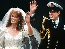 James ballinger a fost arestat de gărzile prinţesei anne după ce a intrat ilegal pe proprietatea ei. Vezi Aici Cele Mai Importante NunÅ£i Regale Britanice Din Ultimii 40 De Ani Galerie Foto