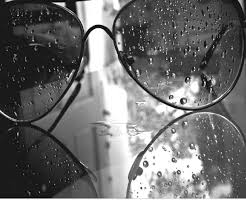 Black And White Glasses Wallpaper Pin By Daniel Almeida On Murked Glasses Wallpaper Rain Wallpapers Black And White Wallpaper
