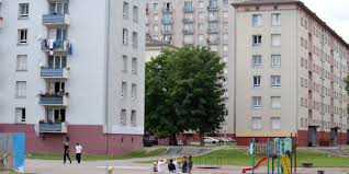 Des jeunes qui sortaient de soirée avaient emprunté un pédalo sur une plage. Troisieme Kamikaze Du Bataclan Que Sait On Des Radicalises De La Meinau