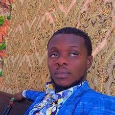 Isaac Ofori's Instagram, Twitter & Facebook