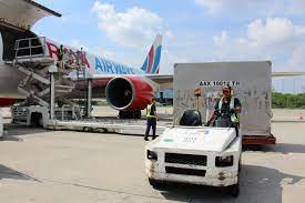 As one of malaysia's leading and most trusted air cargo experts, raya airways offers scheduled and express delivery, aircraft charters, ground handling, warehousing, trucking connections and engineering services to its prestige line of clientele. Raya Airways Linkedin