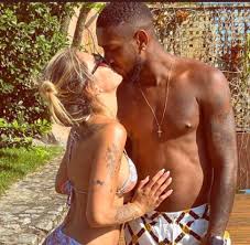 Gerson on the verge of completing a move to marseille. Mulher De Gerson Xinga Dj No Insta Jornal Meia Hora Flamengo