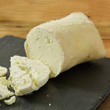 Peynir, inek, keçi, koyun, manda ve bu sütlerin bir karışımı kullanılarak yapılır. Peynir Kac Kalori Lor Kasar Tulum Beyaz Peynir Kac Kalori Saglik Notu