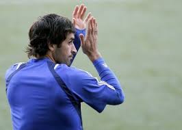 Los hermanos helmut y erwin kremers fueron los primeros gemelos en jugar en la bundesliga. El Schalke El Equipo De Raul En Alemania En Situacion Limite As Com