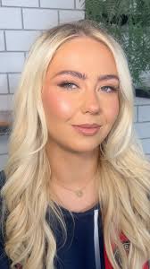 𝐀 𝐌 𝐘 𝐖 𝐑 𝐈 𝐆 𝐇 𝐓 (@amywrightmua) • Instagram photos and videos