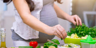 Maybe you would like to learn more about one of these? 15 Makanan Sehat Untuk Ibu Hamil Yang Kaya Asam Folat Parenting Dream Co Id