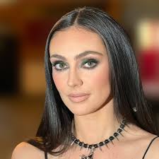 Charlie Green (@misscharliegreen) • Fotos y vídeos de Instagram