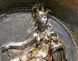 Athene ist die göttin der weisheit, der strategie und des kampfes. Athene Die Griechische Gottin Der Weisheit Athene Griechische Gotter Griechische Gottin Der Weisheit