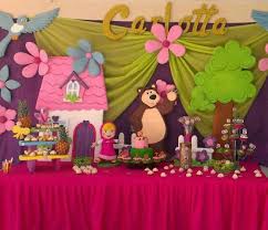 Así masha y su amiga finalmente se mudaron de una cabaña de madera en el bosque, en un apartamento de nueva construcción en el borde krasivenko del bosque. Decoracion De Fiesta De Masha Y El Oso Masha Y El Oso Decoracion Masha Y El Oso Globos