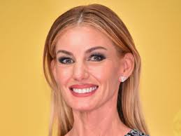 Faith Hill: Biography, Country Music Singer Songs, Children