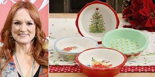 Pioneer woman christmas appetizers like this entry, is one to look forward to, indeed. The Pioneer Woman Walmart Holiday Collection Ree Drummond Holiday Gifts