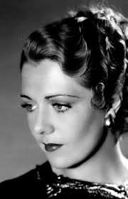 Nanette Friend's Instagram, Twitter & Facebook