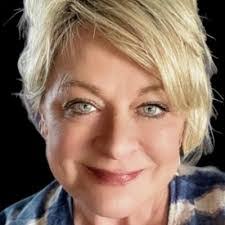 Beverly Cavanaugh's Instagram, Twitter & Facebook