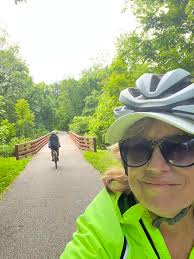 Holy Cow Ice Cream Ride 21.9 C/C+ Sunday, April 3rd. 1:15 start Pretty loop  ride from Rhinebeck to Red Hook with a stop at Holy Cow ice cream. Ride  pace approximately 11mph,