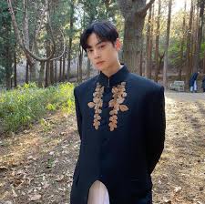 The june 20 broadcast of master in the house was the last episode with the two cast members. Astro Cha Eun Woo Shows Prince Like Visuals In New Instagram Post Kpopstarz