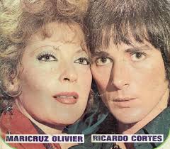 MARICRUZ OLIVIER Y RICARDO CORTES grandes actores mexicanos de las  fotonovelas.
