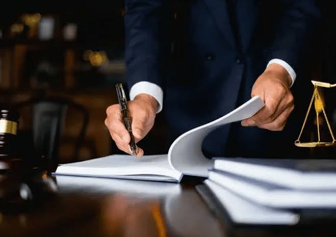 Top Reasons to Hire a Law Firm for Comprehensive Legal Services - Mio &  Partners