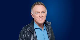 Inedit 1985 Coluche Invents Restaurants The Story Teller Report