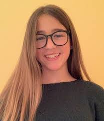 Eileen Mintz's Instagram, Twitter & Facebook