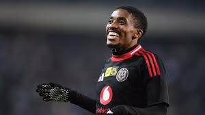 A blockbuster transfer on the horizon? Kaizer Chiefs sign pre-contract with  Monnapule Saleng | Dailysports