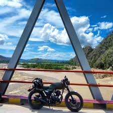 Di sini, ada total 50. Flores Motorbike Tours Publications Facebook