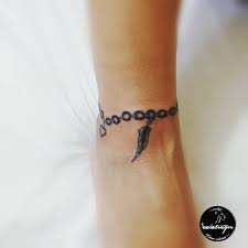 Bu nedenle ayak veya ayak bileği böyle bir tasarımı yakalamak için en iyi yerlerden biridir. Aziz Tattoo Hal Hal Dovme Modelleri Ayak Bilegi Facebook