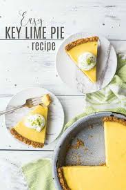 Best Key Lime Pie Recipe Ever Authentic And So Easy To Make With A Smooth Tangy Filling Buttery Graham Crac Lime Pie Recipe Keylime Pie Recipe Key Lime Pie