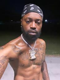 JHOOD GIVES DETAIL ON THE 4XTRA VS BABY B BRAZY SQUABBLE! #4xtra