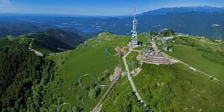The mottarone is waiting for you to give you days of fun and pure fun on sunny and panoramic slopes. With Its 1491 Meters Above Sea Level Mottarone Is One Of The Lowest Peaks Of All The Alps But Reserves To The Visitors One Of The Most Beautiful Landescape That You Can